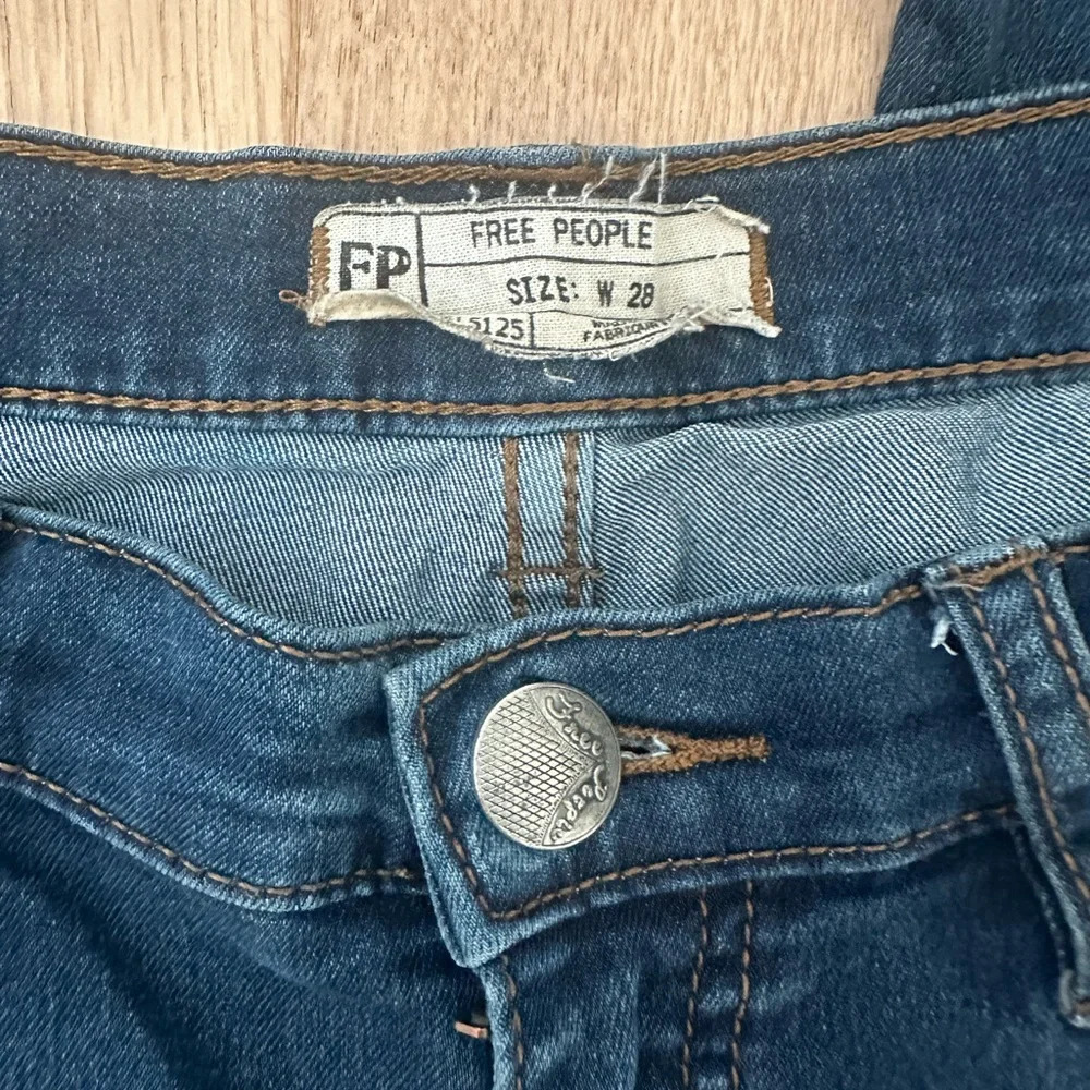 Soft Free People Fabulous Jeans 20% off - Picture 2 of 6